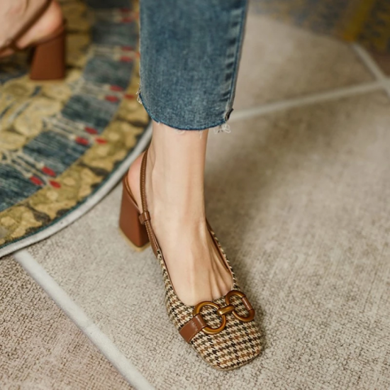 2022 Summer Women Shoes Square Toe Chunky Heel Women Sandals BuckleStrap 7cm High Heel Slingback Sandals for Women Plus Size 2022 Summer Women Shoes Square Toe Chunky Heel Women Sandals BuckleStrap 7cm High Heel Slingback Sandals for Women Plus Size